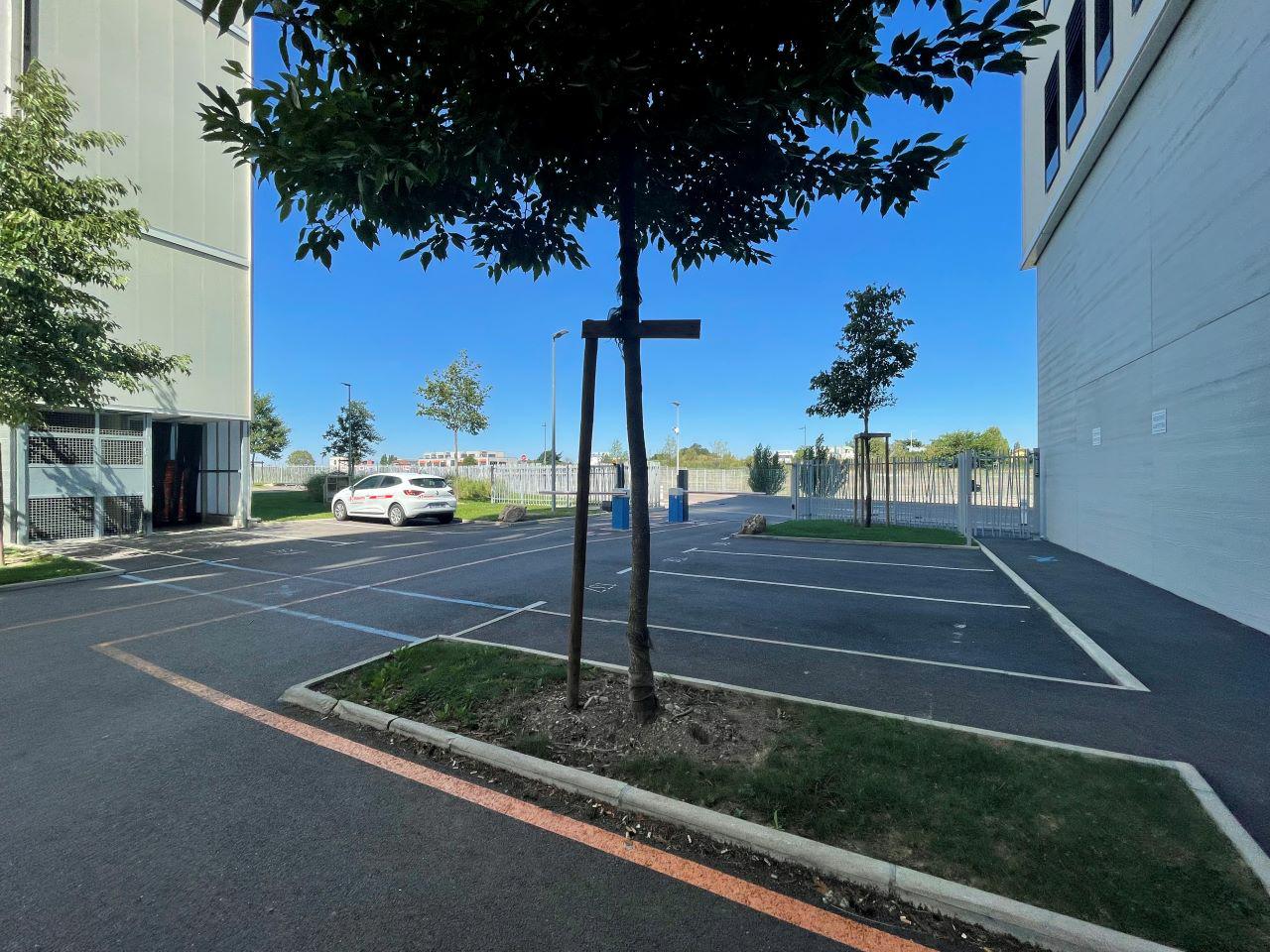 Bureau Décines-Charpieu 155m² Location bureau Décines-Charpieu Rhône OLBUR2203927 7